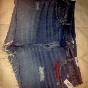 Old navy boyfriend shorts